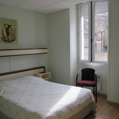 Hotel Pub Vauban Avallon Zewnętrze zdjęcie