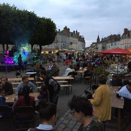 Hotel Pub Vauban Avallon Zewnętrze zdjęcie